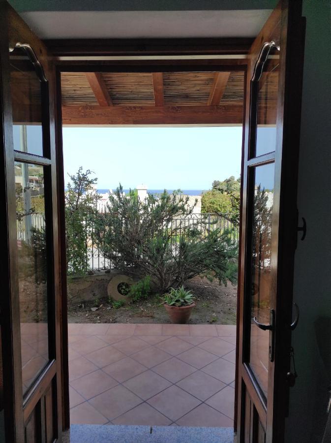 Holiday Home Mennulita Липари Екстериор снимка