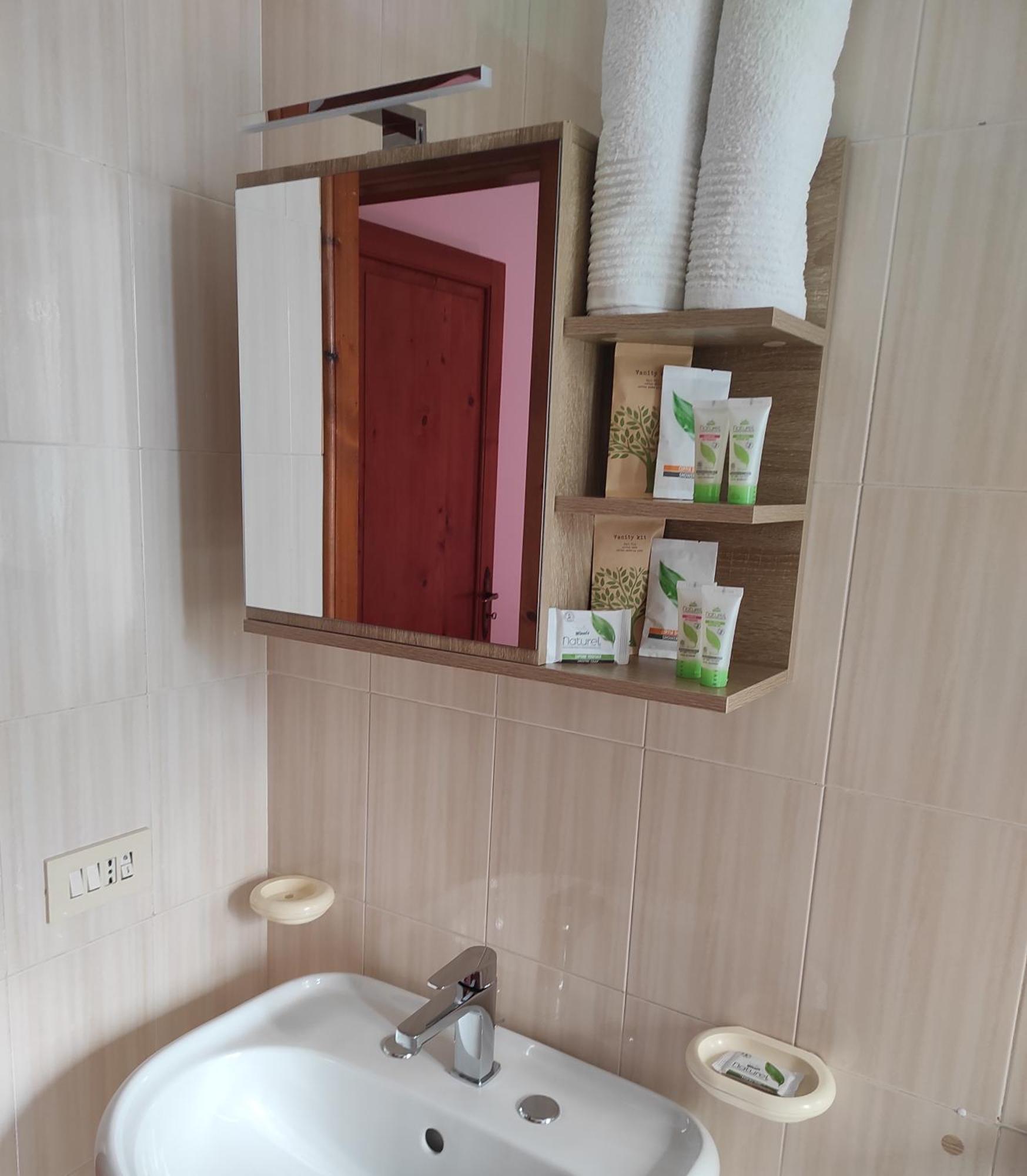 Holiday Home Mennulita Липари Екстериор снимка