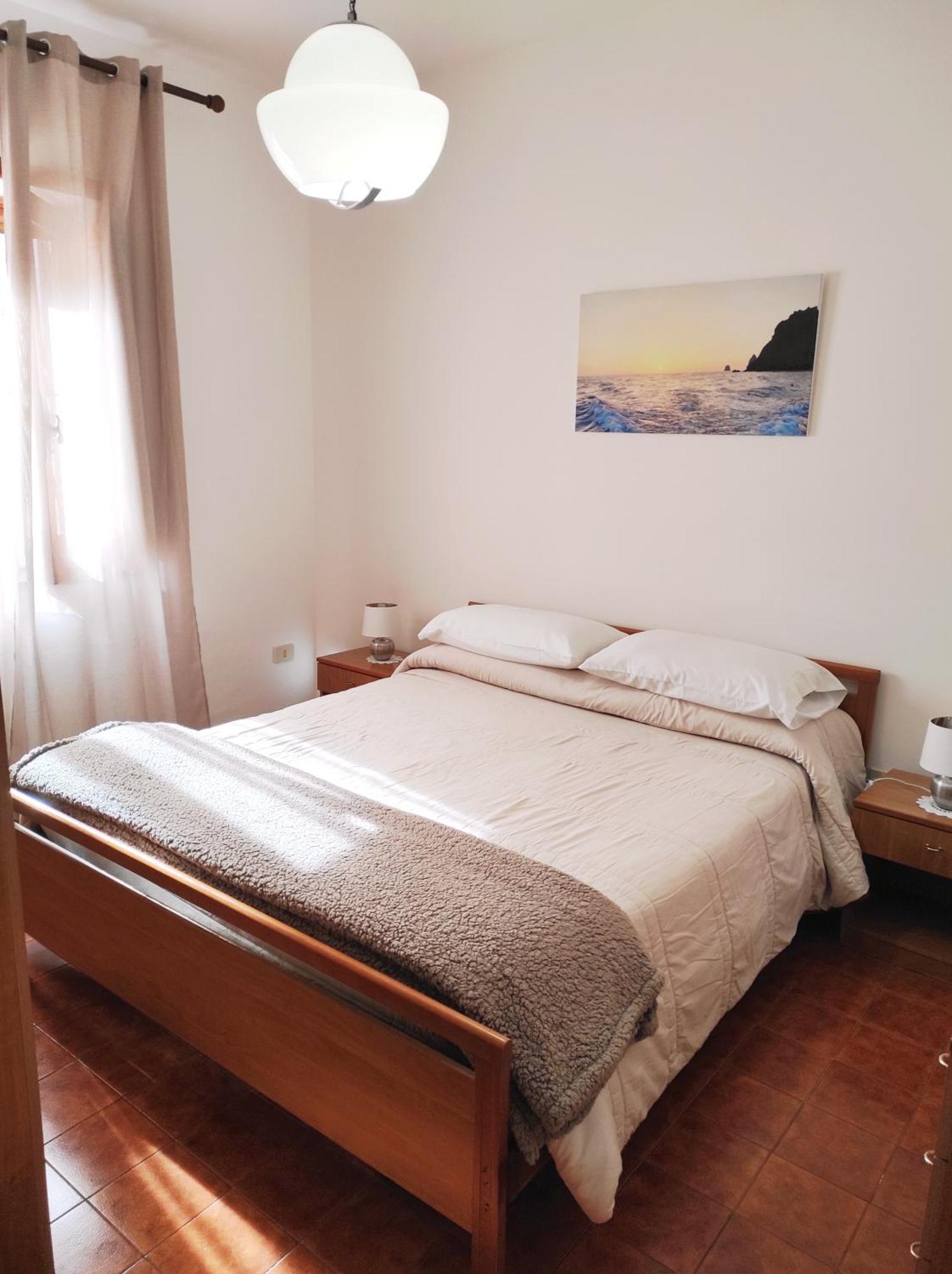 Holiday Home Mennulita Липари Екстериор снимка